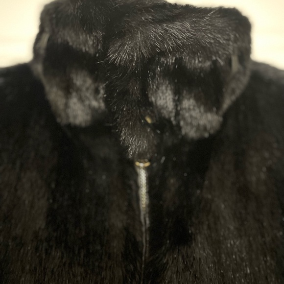 Zara black fur coat - Picture 3 of 6